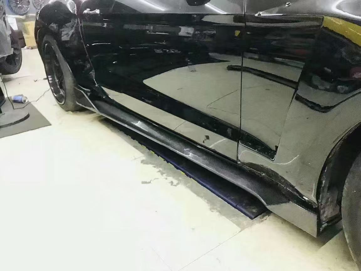 Ford mustang side diffuser