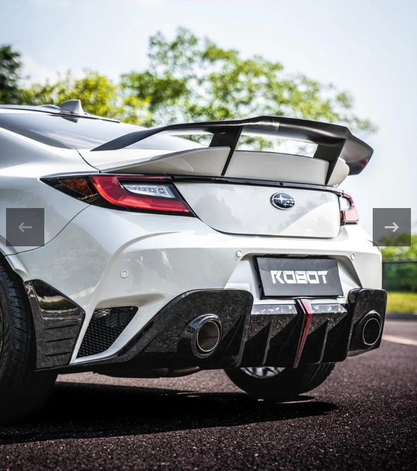 Toyota GR86 robot spoiler