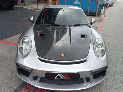Porsche 991 dry carbon hood