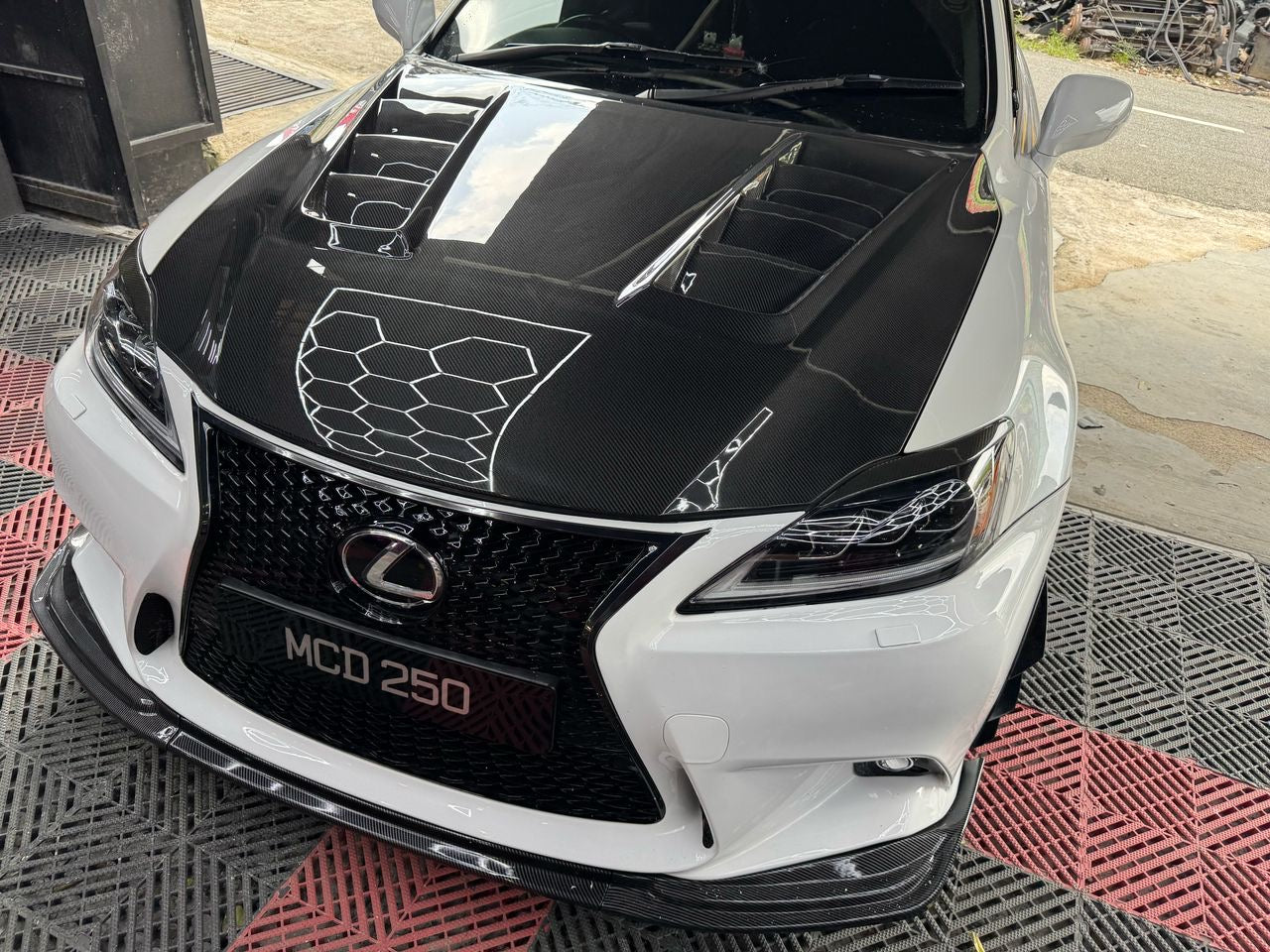 Lexus is250 Rx carbon fiber hood