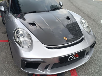 Porsche 991 dry carbon hood