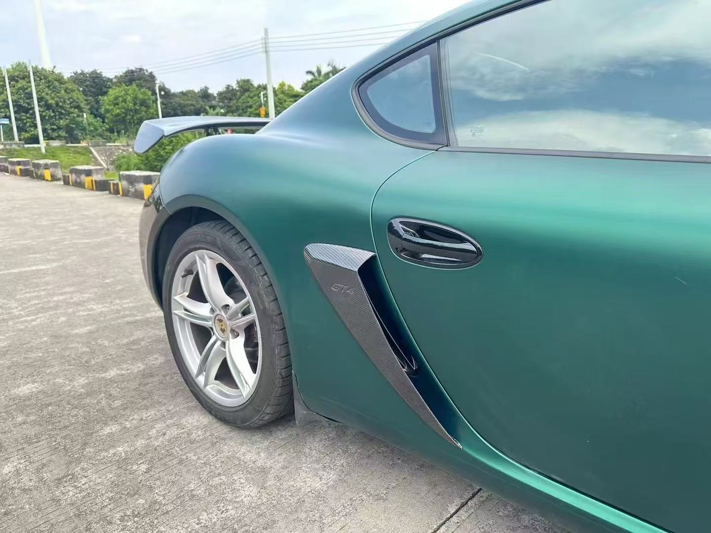 Porsche 987 gt4 scoop