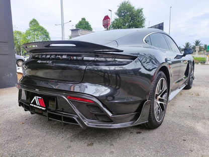 Porsche taycan cmst bodykit