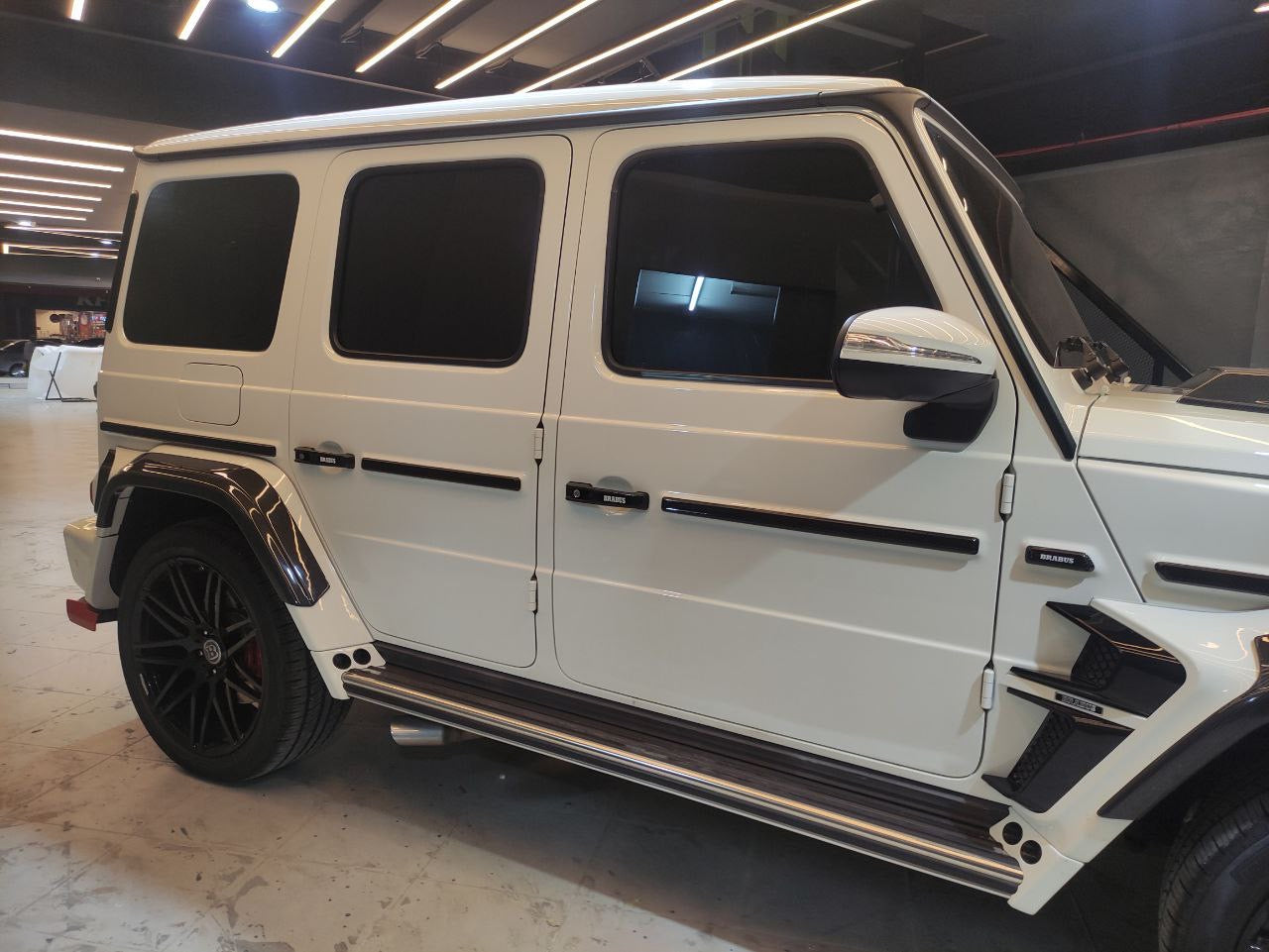 Mercedes benz G-class B900