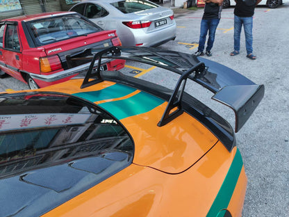 Mustang Adro Gt wing dry carbon