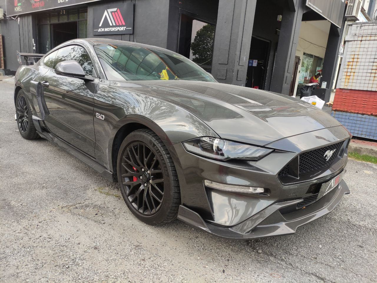 Ford mustang facelift front lip