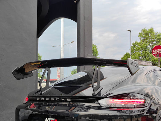 Porsche 718 Rs rear spoiler