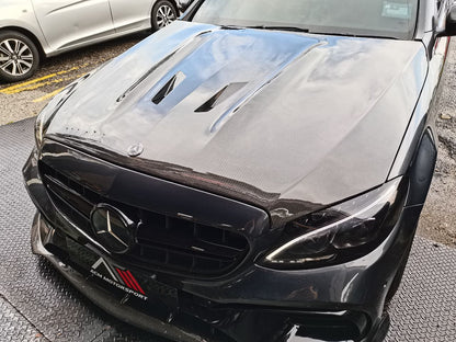 Mercedes benz W205 black edition hood