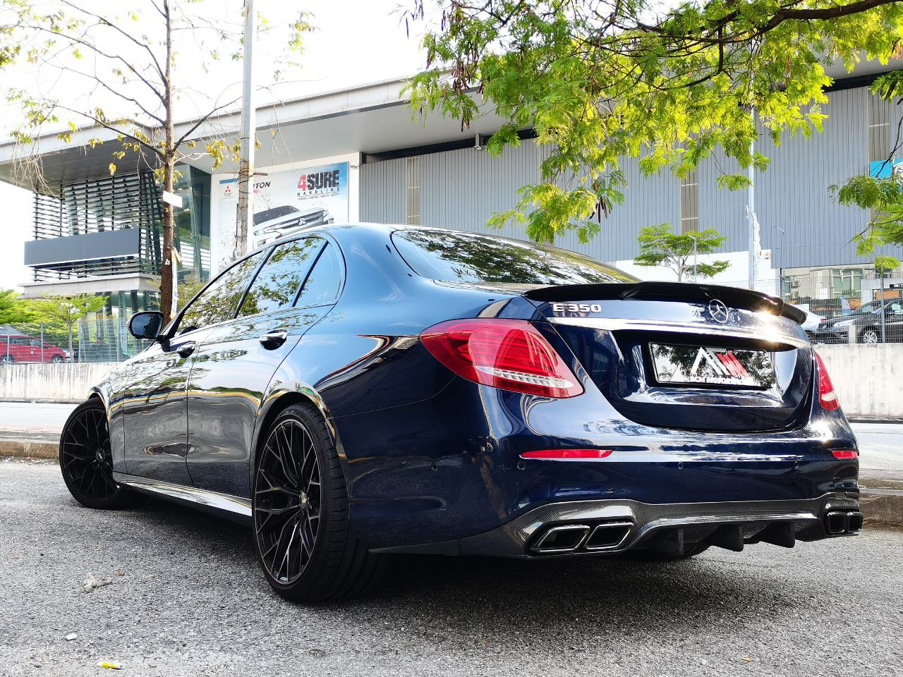 Mercedes benz w213 BR spoiler