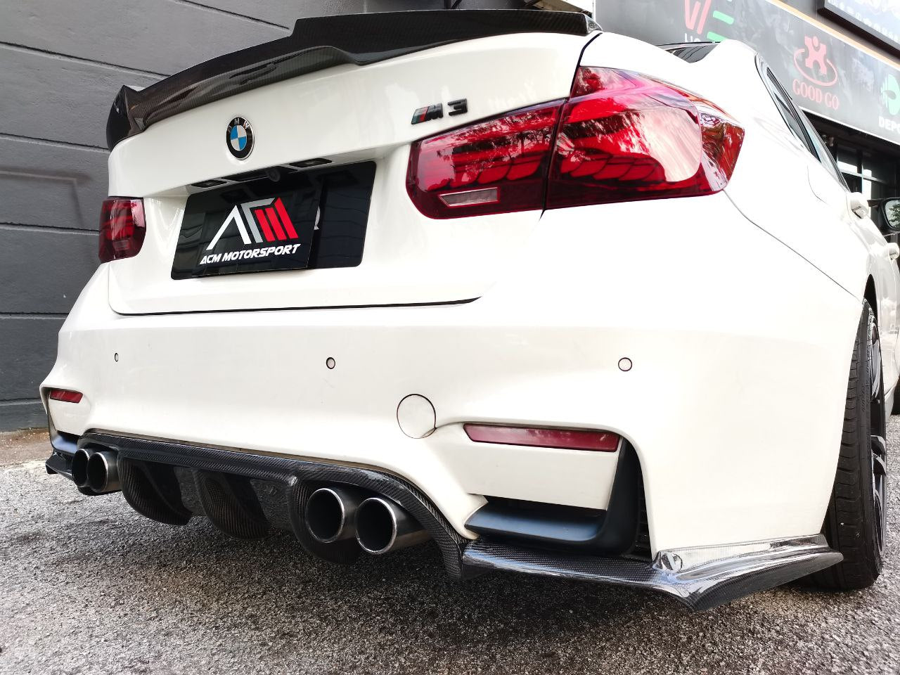 Bmw f30 m3 rear diffuser ( Goodgo bumper use )