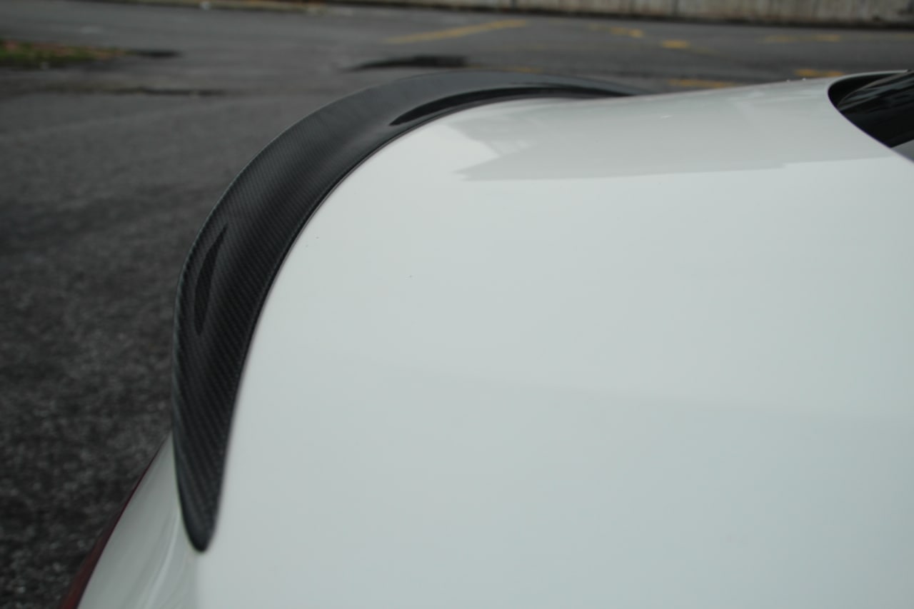 Mercedes benz w205 coupe Amg spoiler