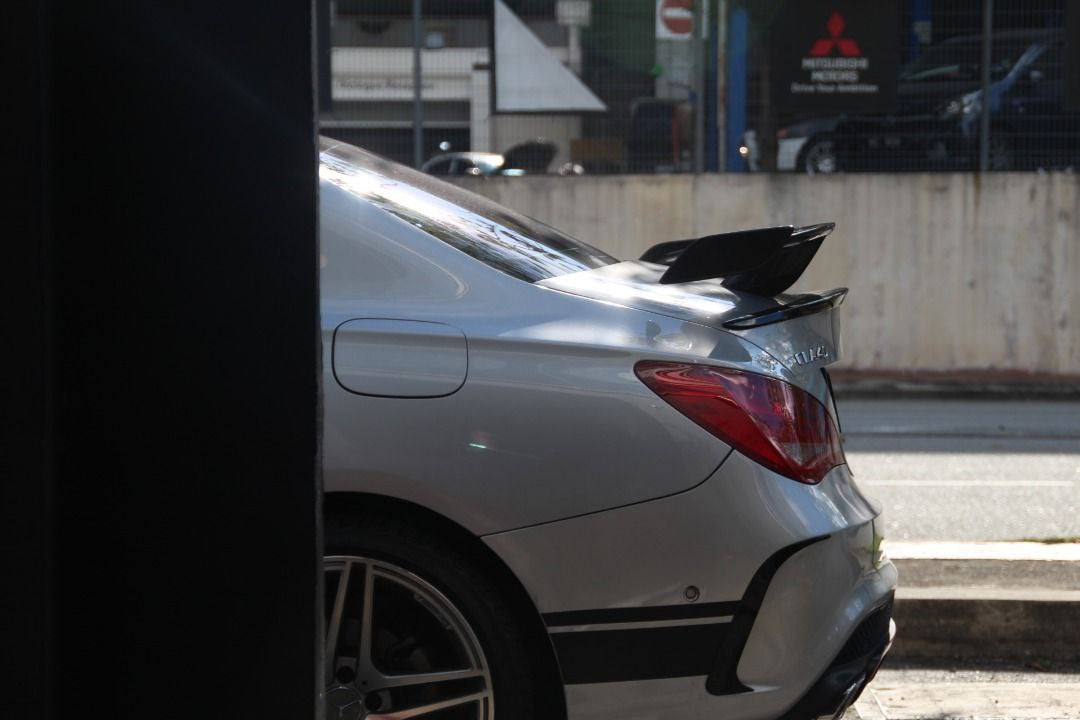 Mercedes benz W117 RV spoiler