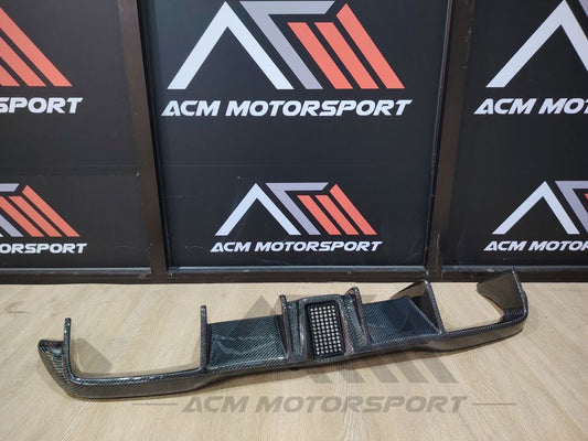 Bmw F87 rear diffuser led