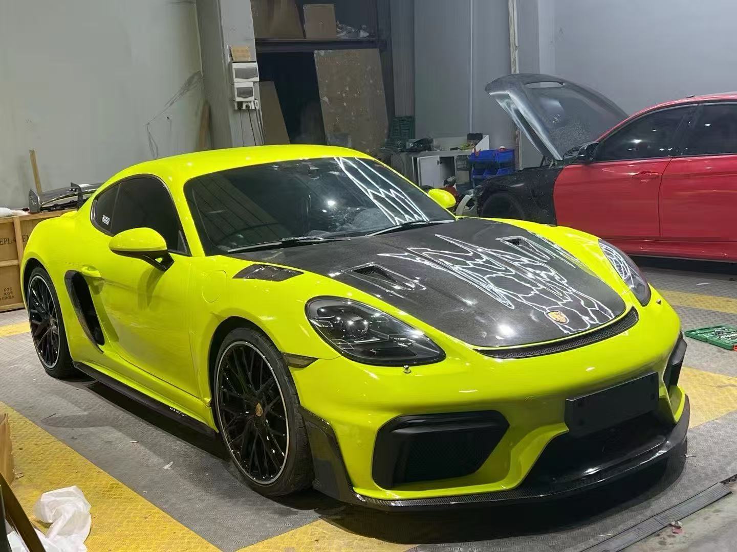 Porsche 718 gt4 carbon hood