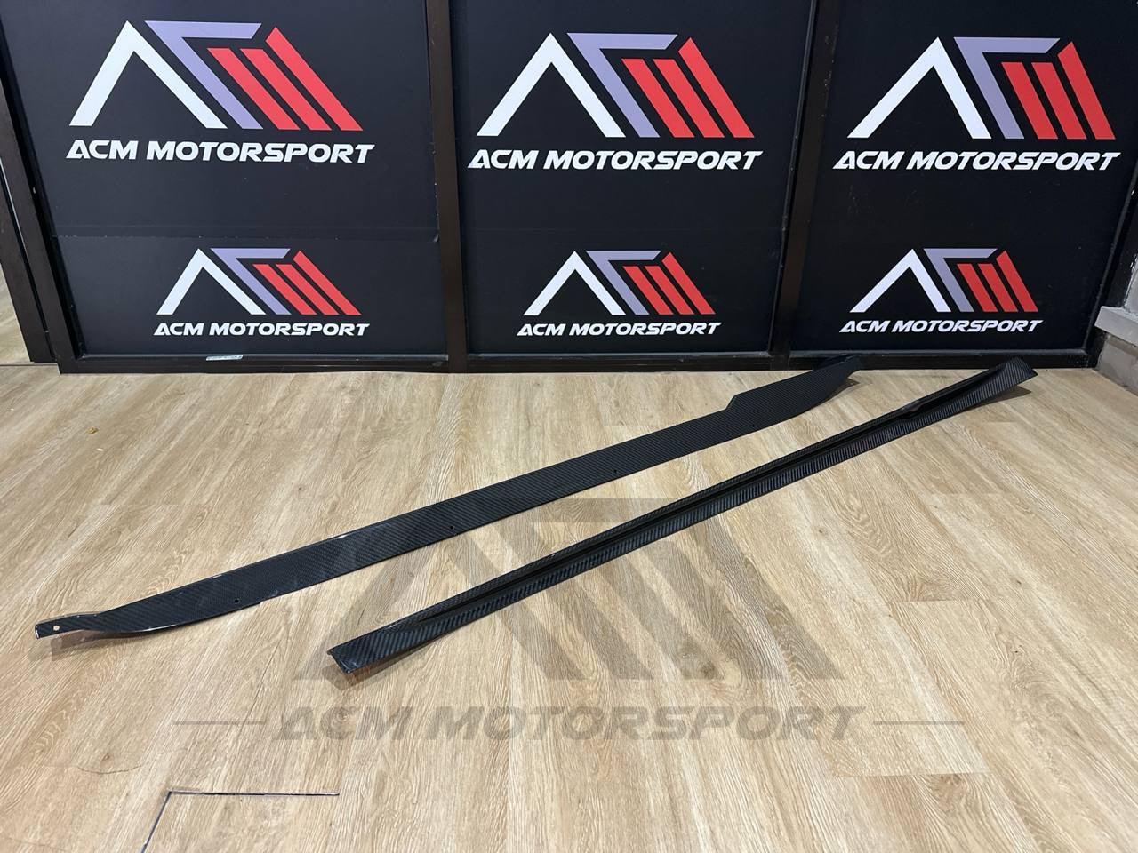 Porsche 911 992 side diffuser