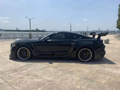 Ford mustang Top bodykit