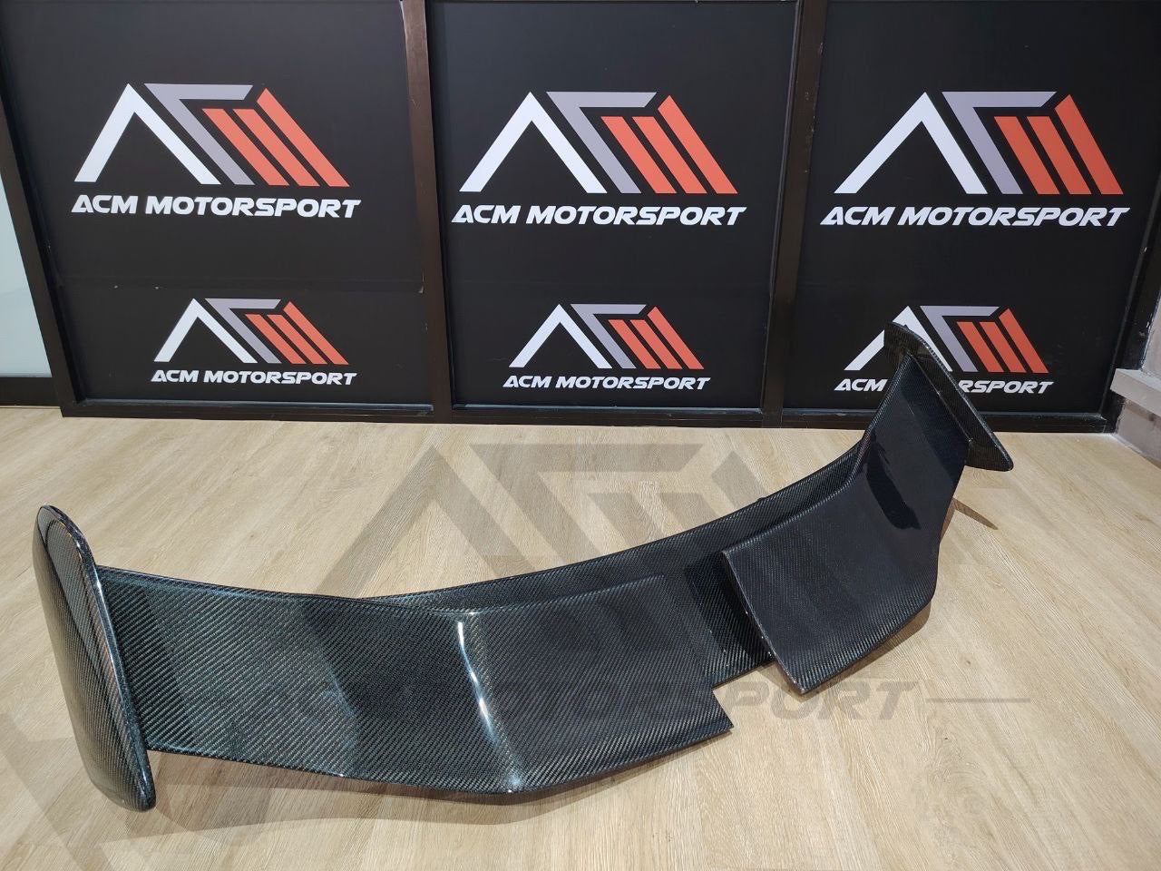 Amp carbon fiber spoiler