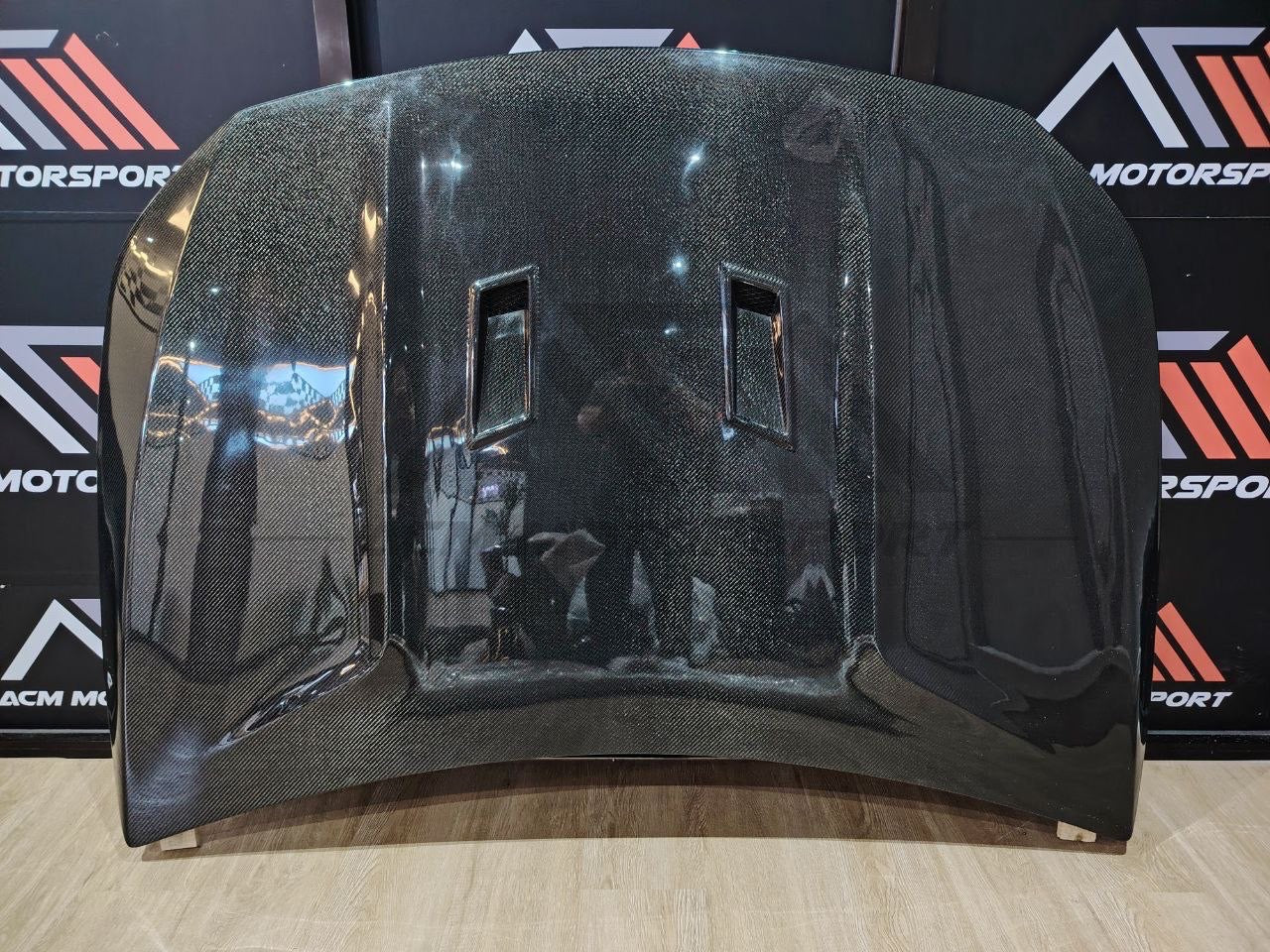 Mercedes benz w118 hood BS