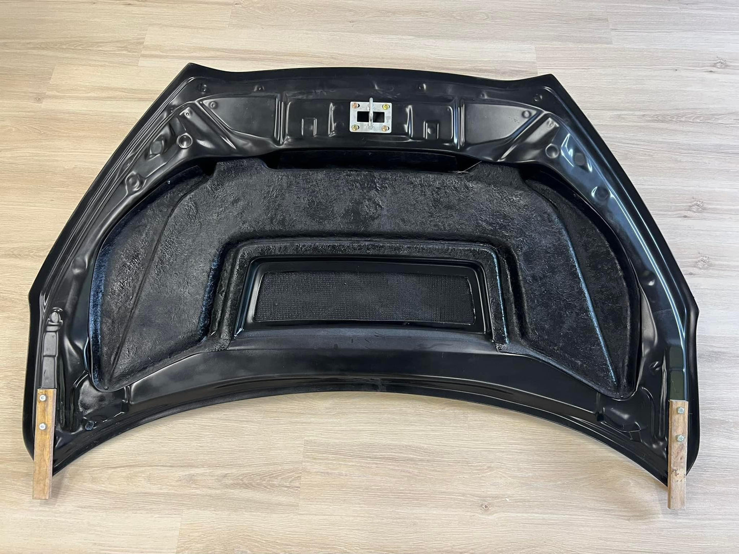 Toyota GR86 VRs carbon hood