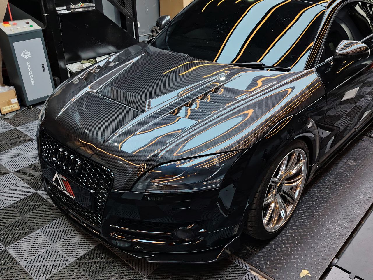 Audi TT mk2 carbon hood AS