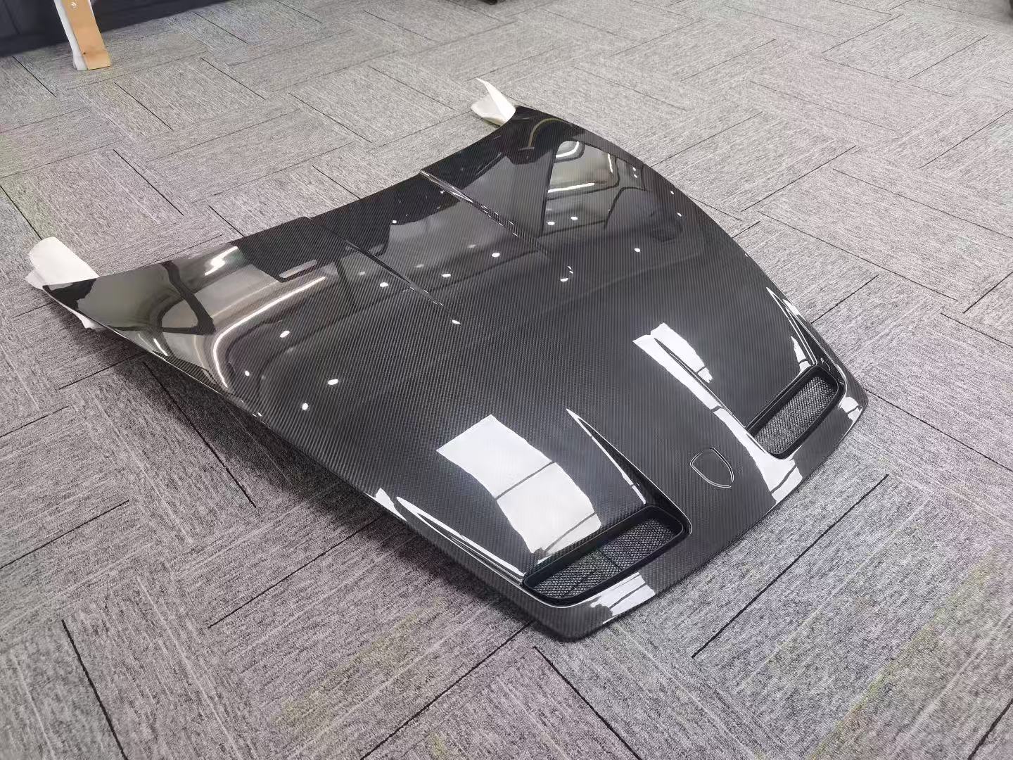 Porsche 911 992 gt3 1:1 Dry cf hood